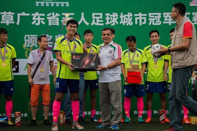 快船负步行者跌至西部第五 国王克76人回前六